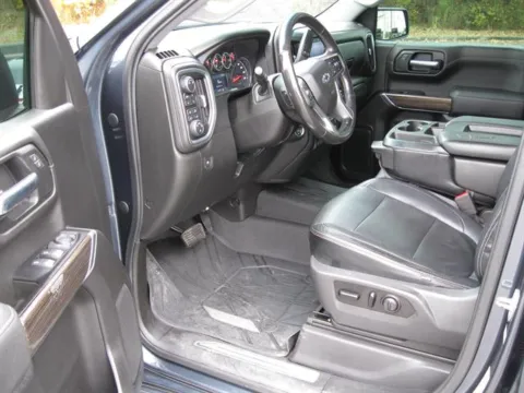 More photos of 2019 Chevrolet Silverado 1500 RST at Susan Schein Automotive - Pelham, AL