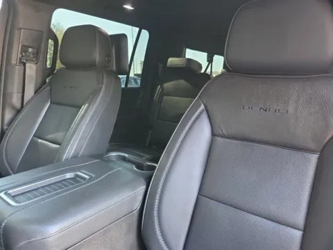 More photos of 2021 GMC Yukon XL Denali at Susan Schein Automotive - Pelham, AL