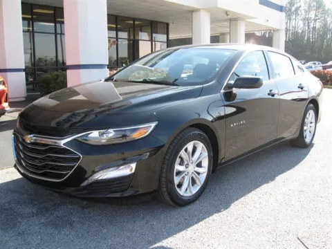 Photos of 2025 Chevrolet Malibu LT for sale in Pelham, AL at Susan Schein Automotive - Pelham