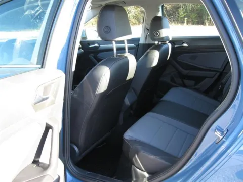 More photos of 2025 Volkswagen Jetta SE at Susan Schein Automotive - Pelham, AL