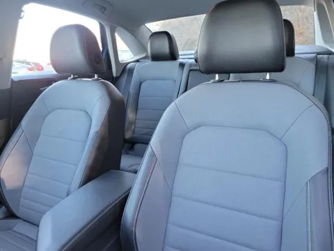 More photos of 2025 Volkswagen Jetta SE at Susan Schein Automotive - Pelham, AL