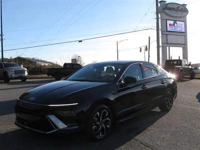 2025 Hyundai Sonata SEL's photo