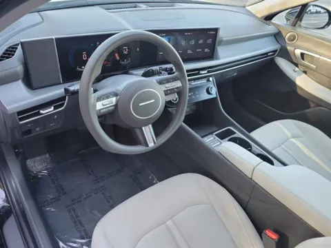 Photos of 2025 Hyundai Sonata SEL for sale in Pelham, AL at Susan Schein Automotive - Pelham