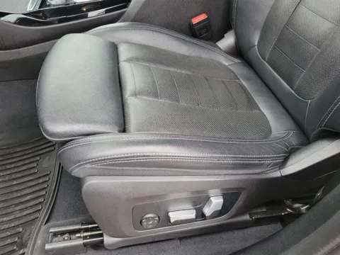 More photos of 2022 BMW X3 M40i at Susan Schein Automotive - Pelham, AL