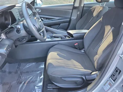 Another view of 2023 Hyundai Elantra SEL for sale in Pelham, AL at Susan Schein Automotive - Pelham