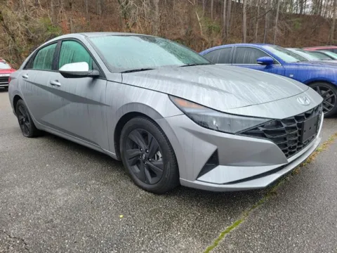 Silver 2023 Hyundai Elantra SEL for sale in Pelham, AL