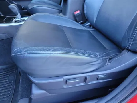 More photos of 2020 Mitsubishi Outlander SEL at Susan Schein Automotive - Pelham, AL