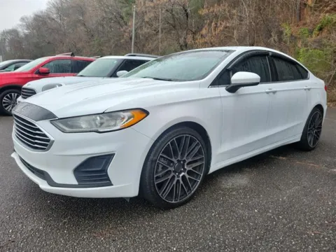 Another view of 2020 Ford Fusion SE for sale in Pelham, AL at Susan Schein Automotive - Pelham