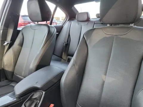 More photos of 2018 BMW 330i xDrive at Susan Schein Automotive - Pelham, AL