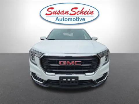 Photos of 2024 GMC Terrain SLE for sale in Pelham, AL at Susan Schein Automotive - Pelham