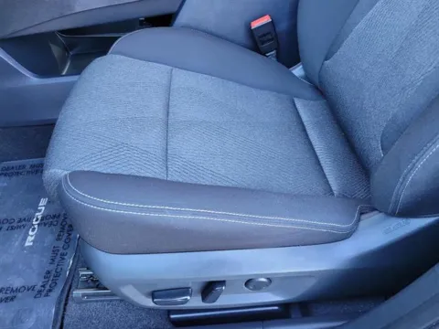 More photos of 2024 Nissan Rogue SV at Susan Schein Automotive - Pelham, AL