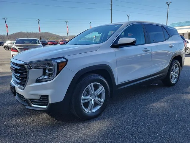 White 2024 GMC Terrain SLE for sale in Pelham, AL