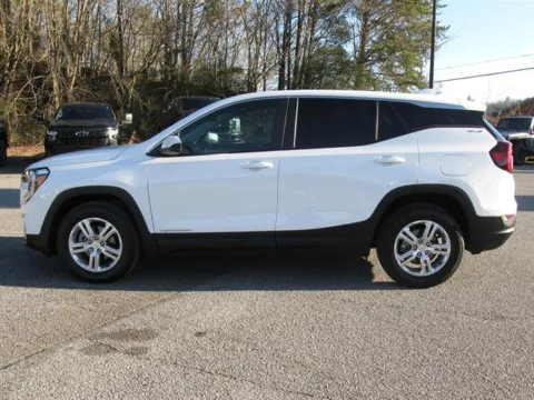 Photos of 2024 GMC Terrain SLE for sale in Pelham, AL at Susan Schein Automotive - Pelham