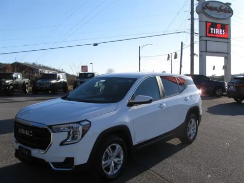White 2024 GMC Terrain SLE for sale in Pelham, AL