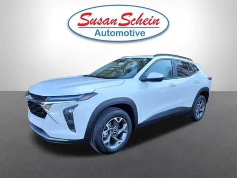 White 2025 Chevrolet Trax LT for sale in Pelham, AL