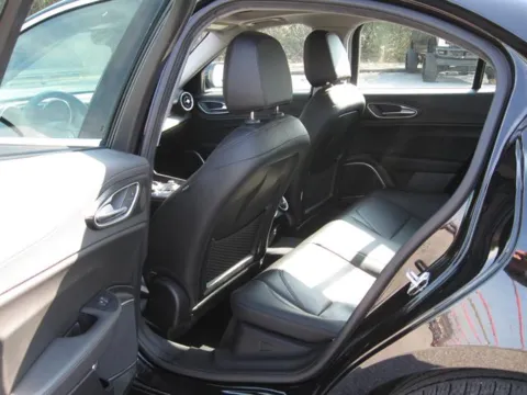 More photos of 2021 Alfa Romeo Giulia Sprint at Susan Schein Automotive - Pelham, AL