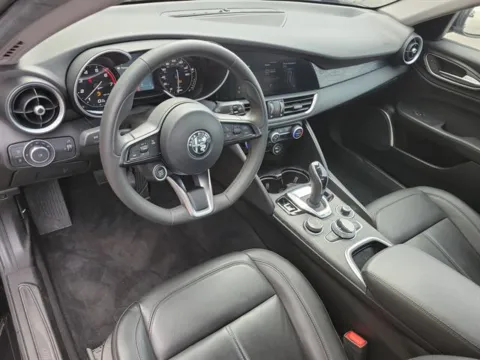Photos of 2021 Alfa Romeo Giulia Sprint for sale in Pelham, AL at Susan Schein Automotive - Pelham