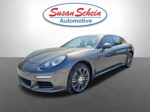 Photos of 2016 Porsche Panamera Edition for sale in Pelham, AL at Susan Schein Automotive - Pelham