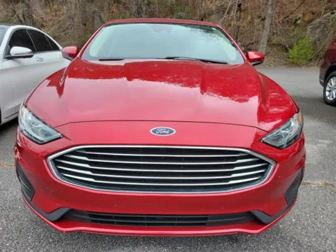 Photos of 2020 Ford Fusion SE for sale in Pelham, AL at Susan Schein Automotive - Pelham