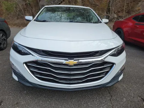 Photos of 2020 Chevrolet Malibu LT for sale in Pelham, AL at Susan Schein Automotive - Pelham