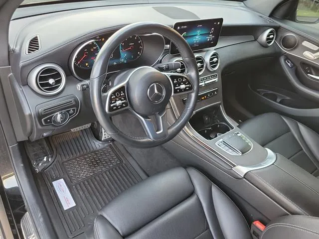 2023 Mercedes-Benz GLC Coupe GLC300 - Photo 8