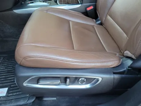 More photos of 2019 Acura MDX SH-AWD at Susan Schein Automotive - Pelham, AL