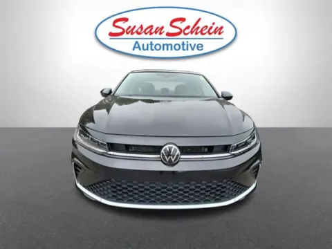 Photos of 2025 Volkswagen Jetta SE for sale in Pelham, AL at Susan Schein Automotive - Pelham