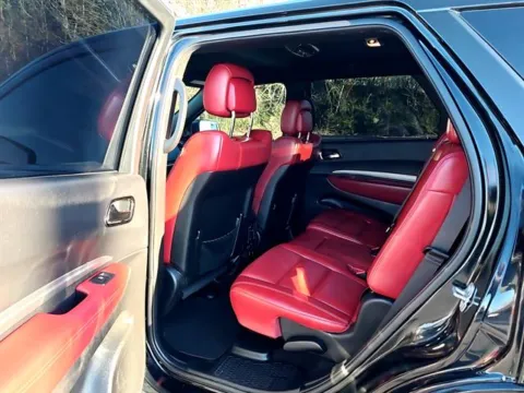 More photos of 2019 Dodge Durango R/T at Susan Schein Automotive - Pelham, AL