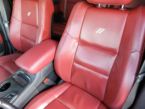 More photos of 2019 Dodge Durango R/T at Susan Schein Automotive - Pelham, AL