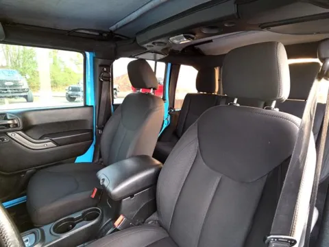 More photos of 2018 Jeep Wrangler JK Unlimited Sport S at Susan Schein Automotive - Pelham, AL