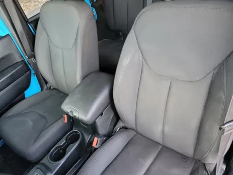 More photos of 2018 Jeep Wrangler JK Unlimited Sport S at Susan Schein Automotive - Pelham, AL