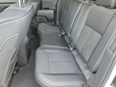 More photos of 2018 Nissan Titan XD PRO-4X at Susan Schein Automotive - Pelham, AL