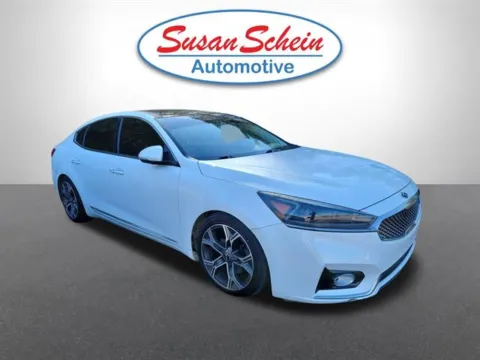 Another view of 2017 Kia Cadenza Premium for sale in Pelham, AL at Susan Schein Automotive - Pelham