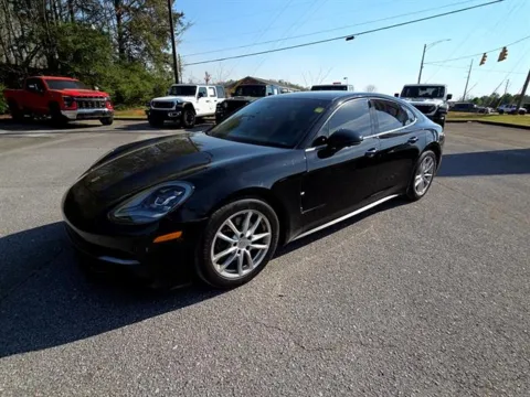 Photos of 2018 Porsche Panamera for sale in Pelham, AL at Susan Schein Automotive - Pelham