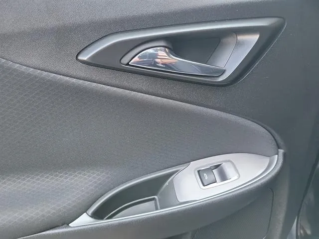 2024 Chevrolet Malibu 1LT - Photo 15