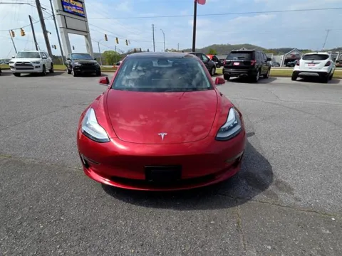 More photos of 2018 Tesla Model 3 Long Range at Susan Schein Automotive - Pelham, AL