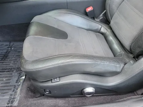 More photos of 2014 Nissan GT-R Premium at Susan Schein Automotive - Pelham, AL