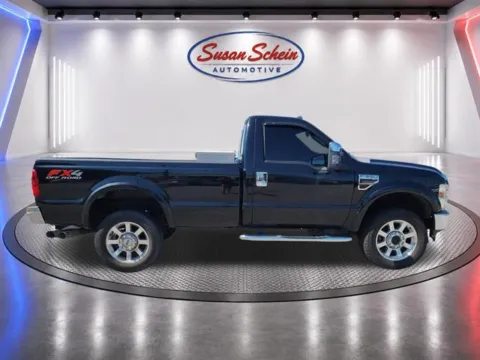More photos of 2008 Ford Super Duty F-350 SRW XLT at Susan Schein Automotive - Pelham, AL