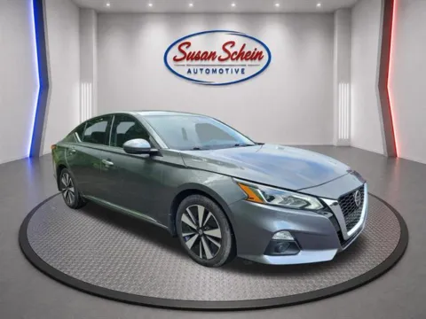 Another view of 2020 Nissan Altima 2.5 SV for sale in Pelham, AL at Susan Schein Automotive - Pelham