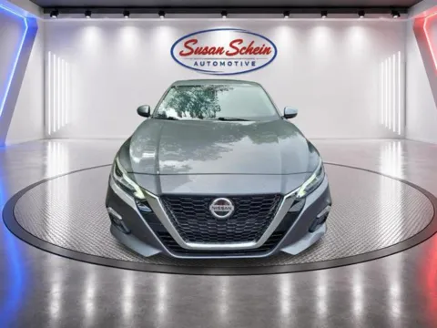 Photos of 2020 Nissan Altima 2.5 SV for sale in Pelham, AL at Susan Schein Automotive - Pelham