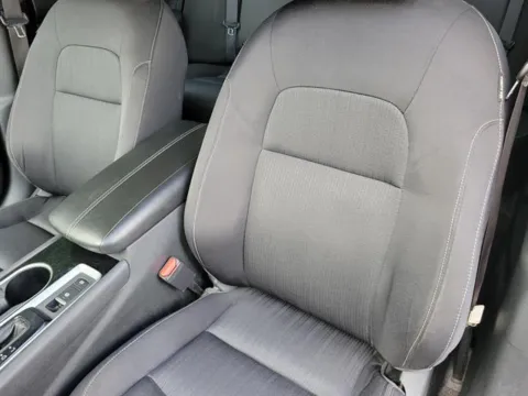 More photos of 2020 Nissan Altima 2.5 SV at Susan Schein Automotive - Pelham, AL