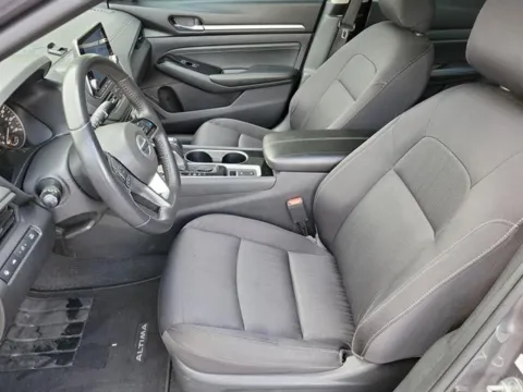 Another view of 2020 Nissan Altima 2.5 SV for sale in Pelham, AL at Susan Schein Automotive - Pelham