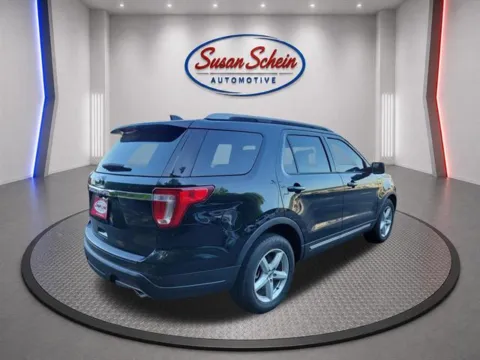 More photos of 2018 Ford Explorer XLT at Susan Schein Automotive - Pelham, AL