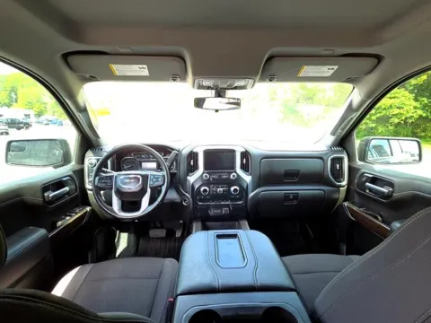 More photos of 2021 GMC Sierra 1500 Elevation at Susan Schein Automotive - Pelham, AL