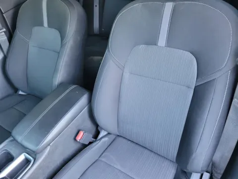 More photos of 2023 Nissan Sentra SV at Susan Schein Automotive - Pelham, AL