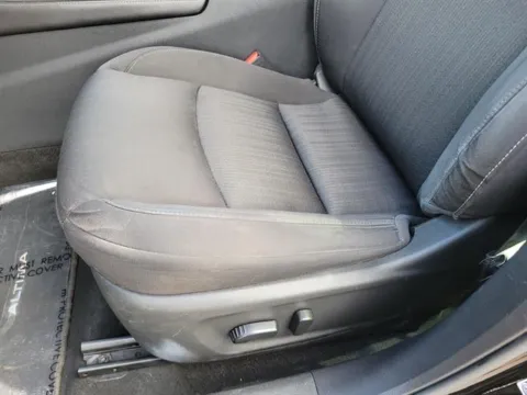 More photos of 2023 Nissan Altima 2.5 SV at Susan Schein Automotive - Pelham, AL