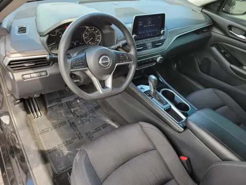 Photos of 2023 Nissan Altima 2.5 SV for sale in Pelham, AL at Susan Schein Automotive - Pelham