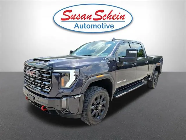 2024 GMC Sierra 4WD Crew Cab Standard Box AT4's photo