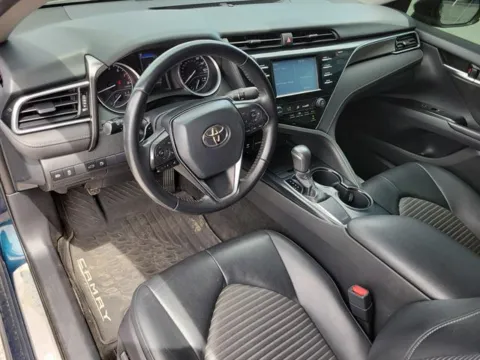 Photos of 2018 Toyota Camry SE for sale in Pelham, AL at Susan Schein Automotive - Pelham