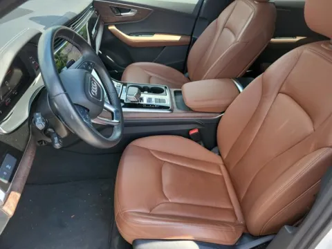 Another view of 2025 Audi Q7 quattro Premium Plus 55 TFSI for sale in Pelham, AL at Susan Schein Automotive - Pelham